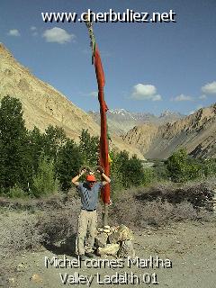 légende: Michel cornes Markha Valley Ladakh 01
qualityCode=raw
sizeCode=half

Données de l'image originale:
Taille originale: 171140 bytes
Temps d'exposition: 1/425 s
Diaph: f/400/100
Heure de prise de vue: 2002:06:26 08:03:33
Flash: non
Focale: 42/10 mm
